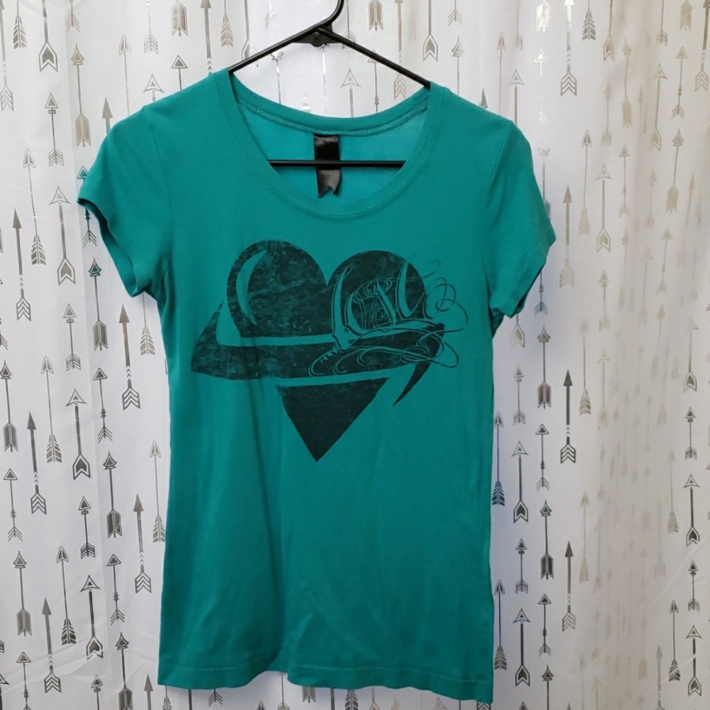 Lost teal heart t-shirt